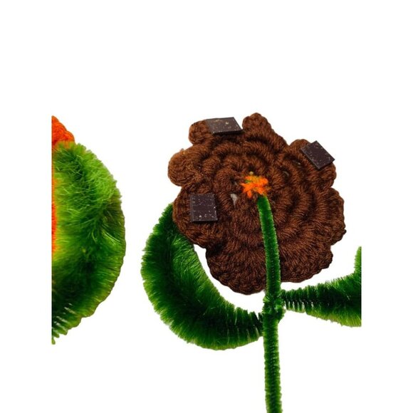 Handmade Vintage 1970s Flower Magnets Orange Brown Crochet Chenille Pipe Cleaner - Picture 8 of 9